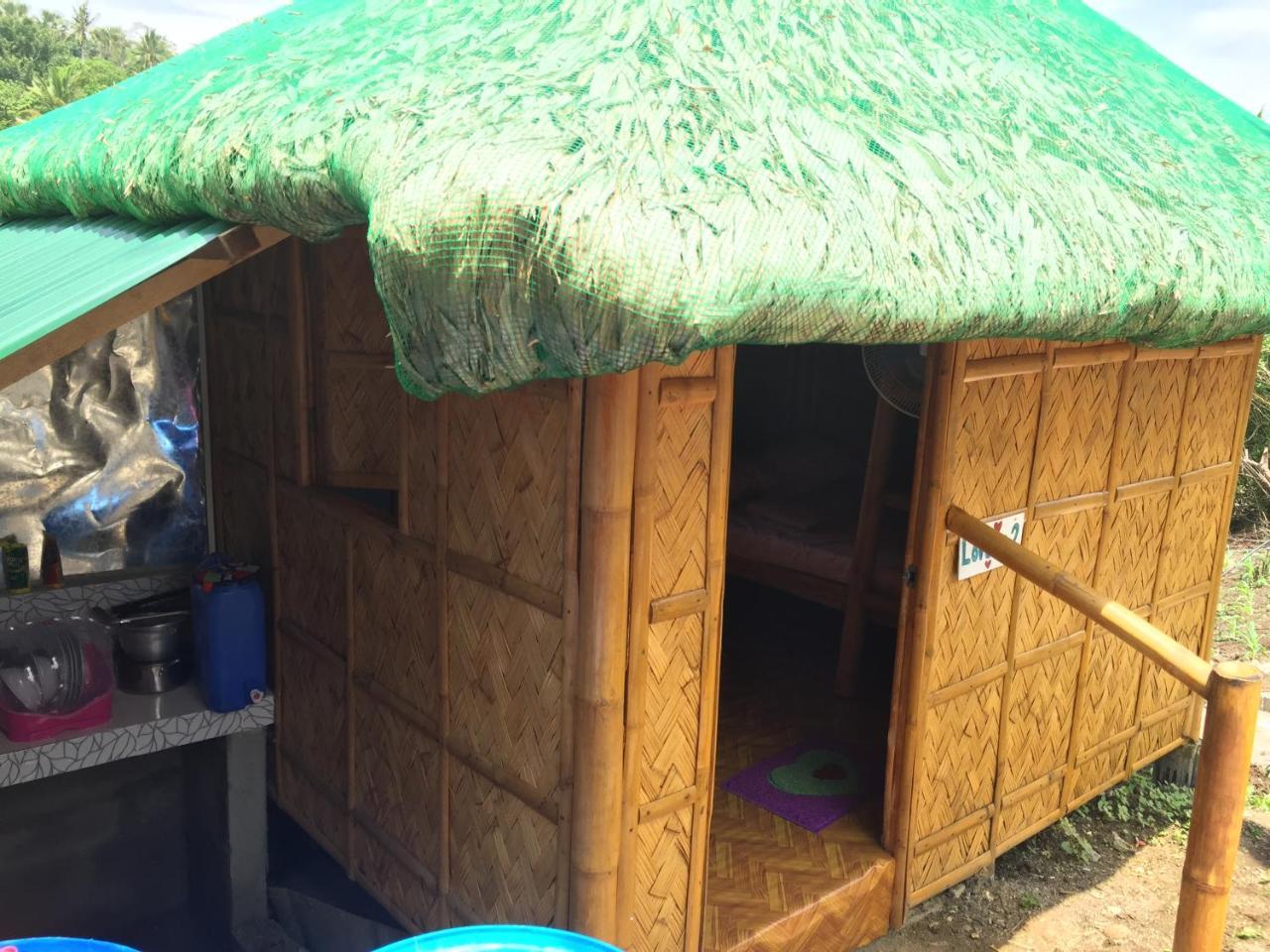 Sealovers' Place Masasa Beach Batangas Екстер'єр фото