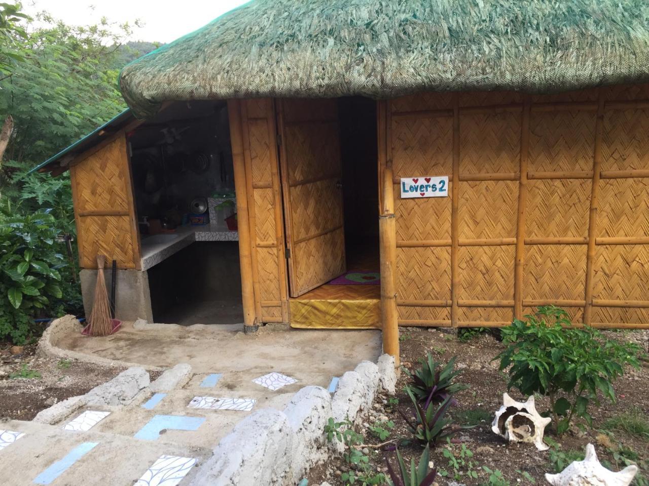 Sealovers' Place Masasa Beach Batangas Екстер'єр фото