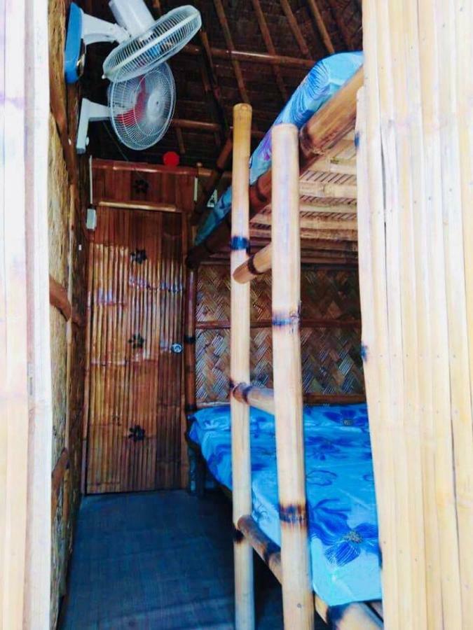 Sealovers' Place Masasa Beach Batangas Екстер'єр фото